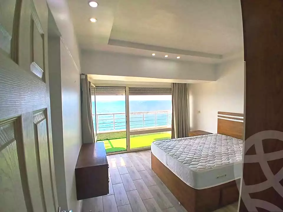 https://aqarmap.com.eg/ar/listing/7323747-for-sale-alexandria-lauran-el-gaish-rd
