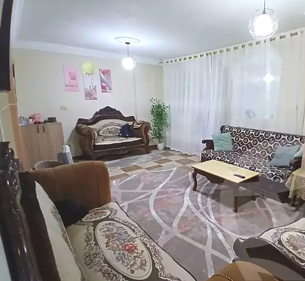 https://aqarmap.com.eg/ar/listing/7323856-for-sale-alexandria-bakoos-cinema-layla-st