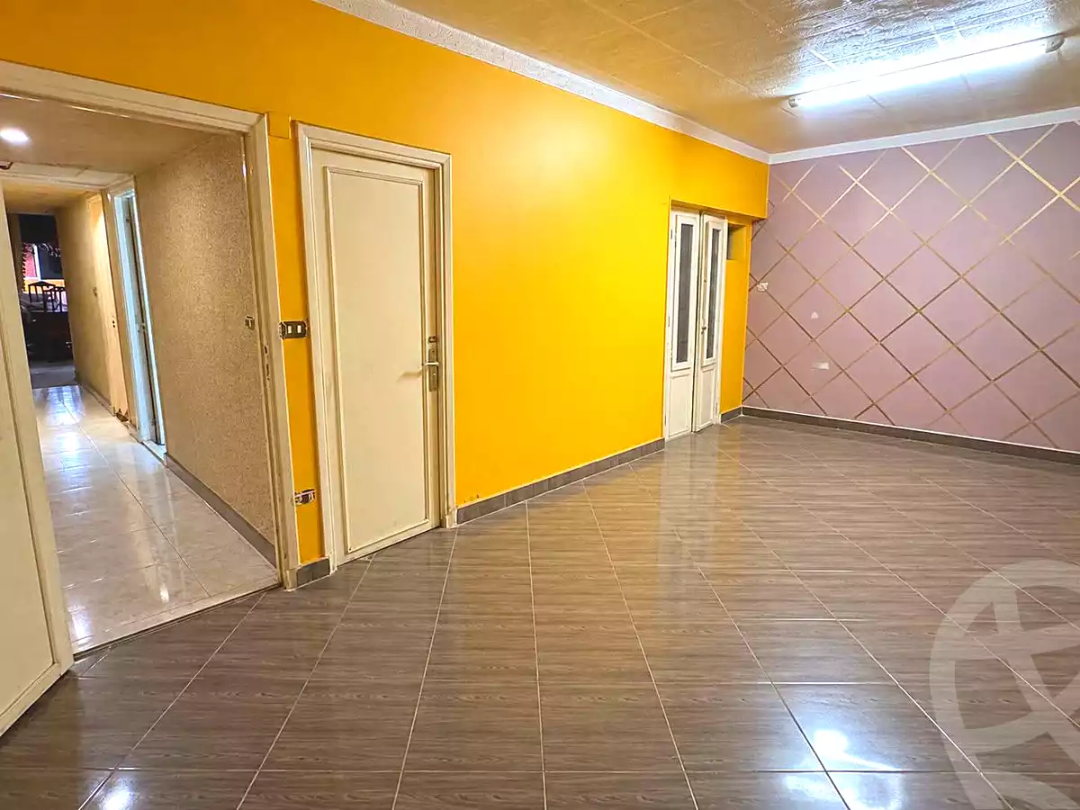 https://aqarmap.com.eg/en/listing/7323907-for-sale-cairo-helwan-mostafa-fahmy-st