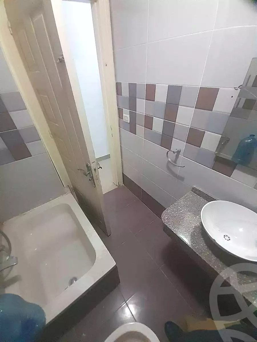 https://aqarmap.com.eg/en/listing/7324193-for-sale-alexandria-sydy-bshr-sydy-bshr-bhry