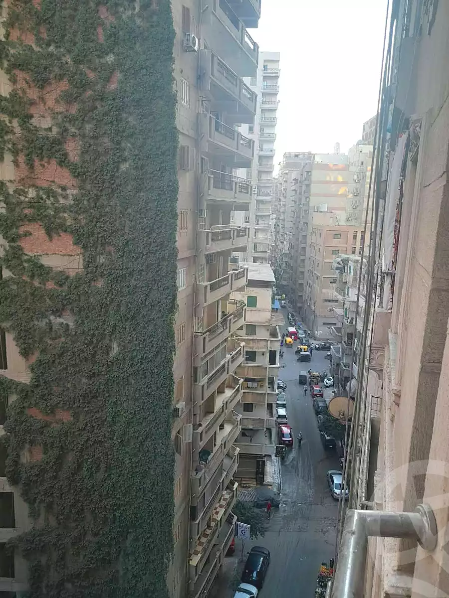 https://aqarmap.com.eg/en/listing/7324193-for-sale-alexandria-sydy-bshr-sydy-bshr-bhry