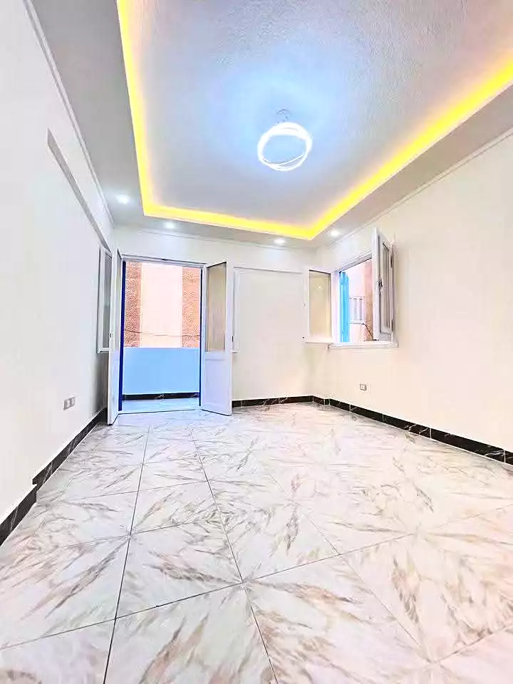 https://aqarmap.com.eg/ar/listing/7324393-for-sale-alexandria-al-agamy-shataa-el-nakheel