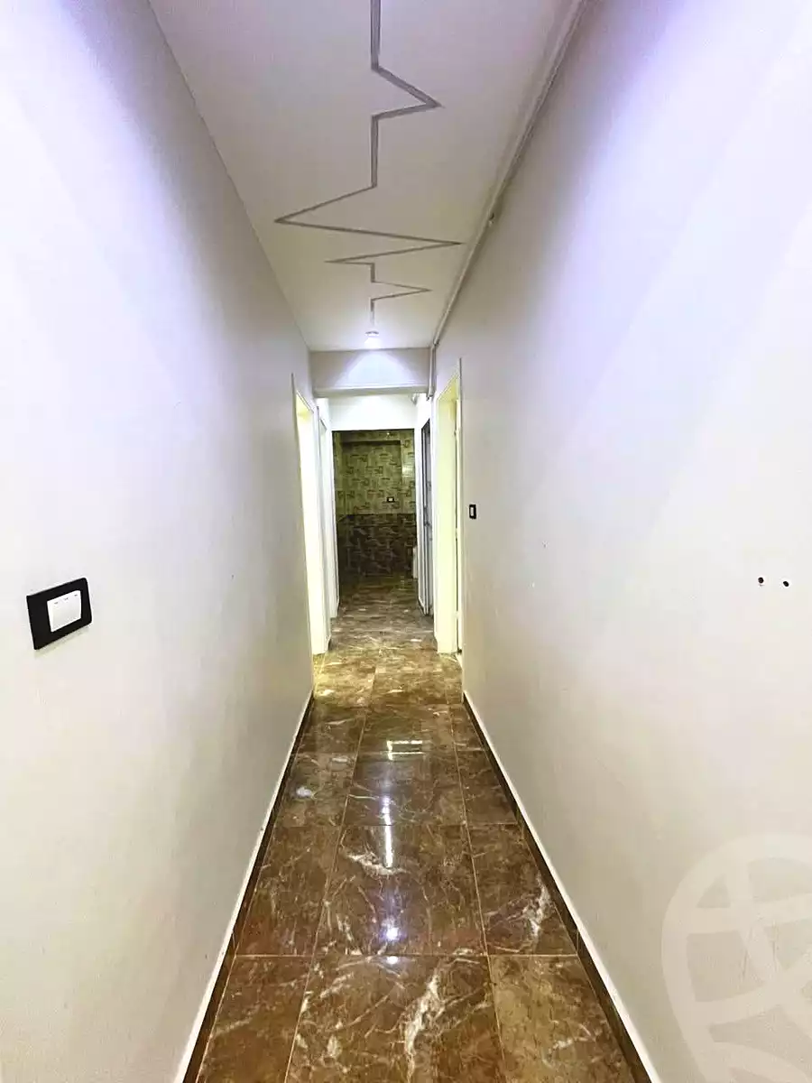 https://aqarmap.com.eg/ar/listing/7325088-for-sale-alexandria-al-agamy-lbytsh