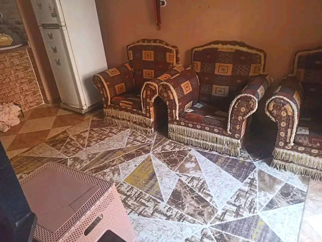 https://aqarmap.com.eg/ar/listing/7325471-for-rent-alexandria-al-agamy-el-hanouvel-al-asdakaa-st