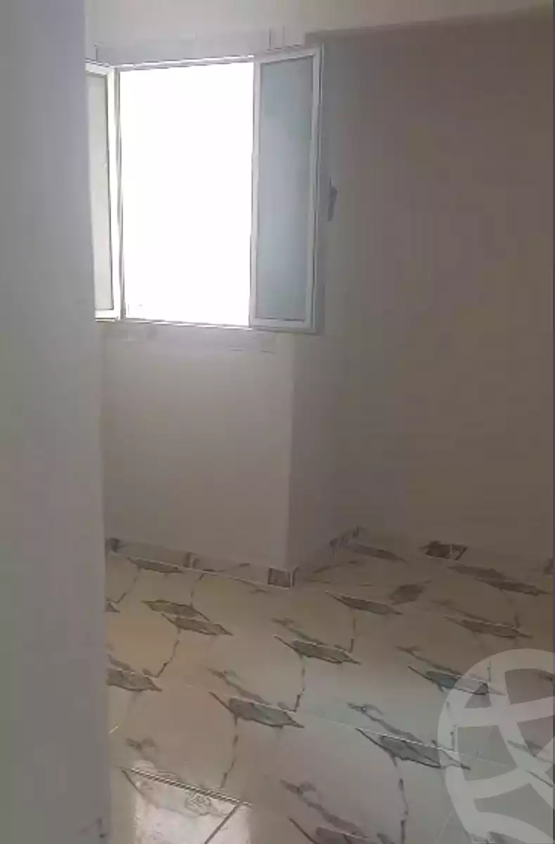 https://aqarmap.com.eg/en/listing/7325519-for-sale-alexandria-al-agamy-el-hanouvel