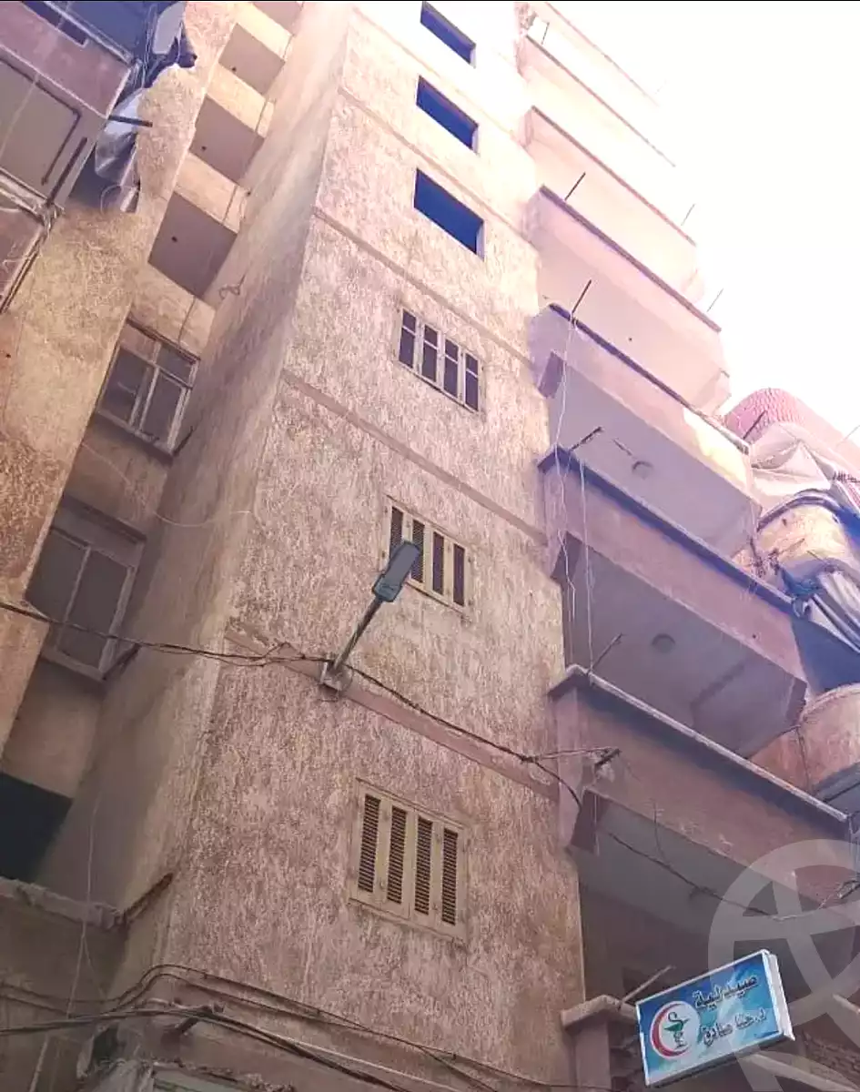 https://aqarmap.com.eg/ar/listing/7325605-for-sale-alexandria-al-agamy-el-hanouvel-radwan-st
