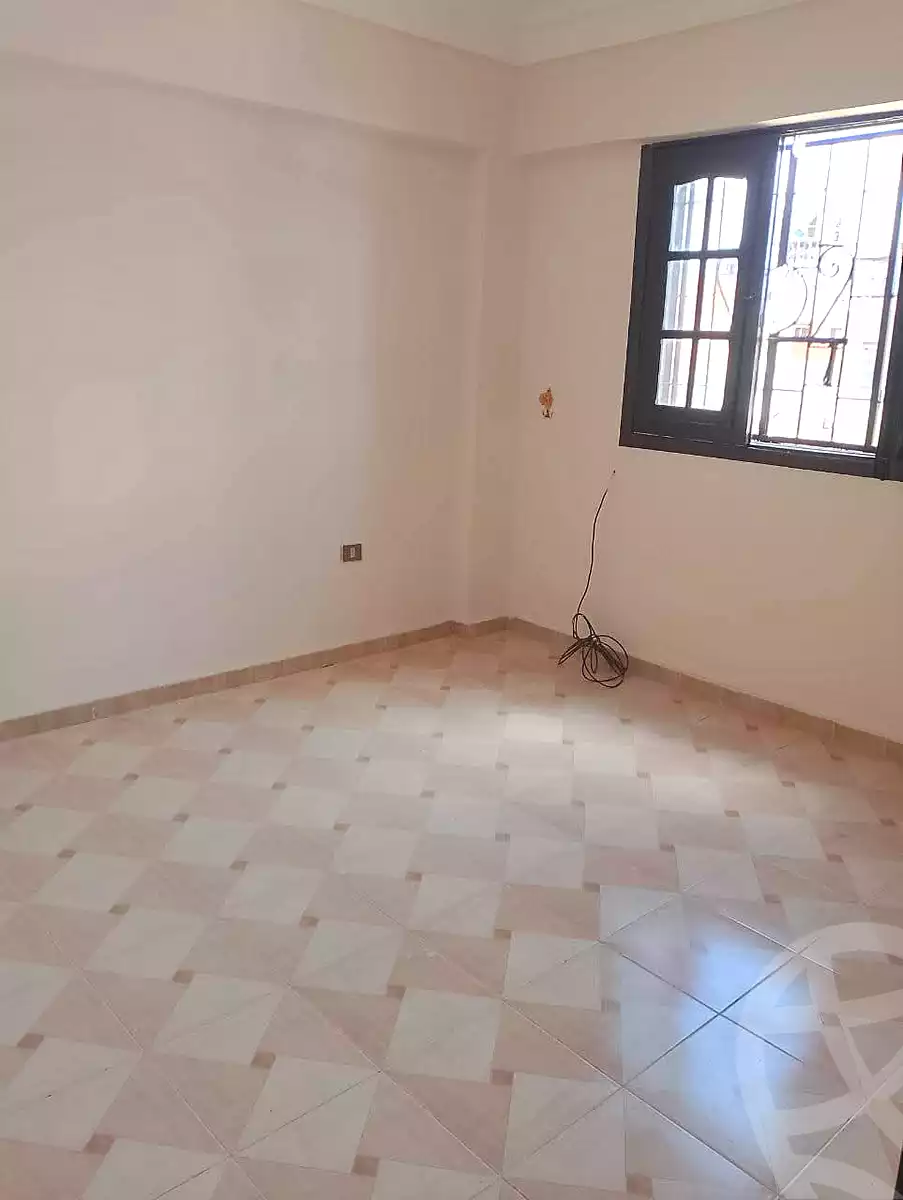 https://aqarmap.com.eg/ar/listing/7325639-for-rent-alexandria-al-agamy-el-hanouvel-bank-misr-st