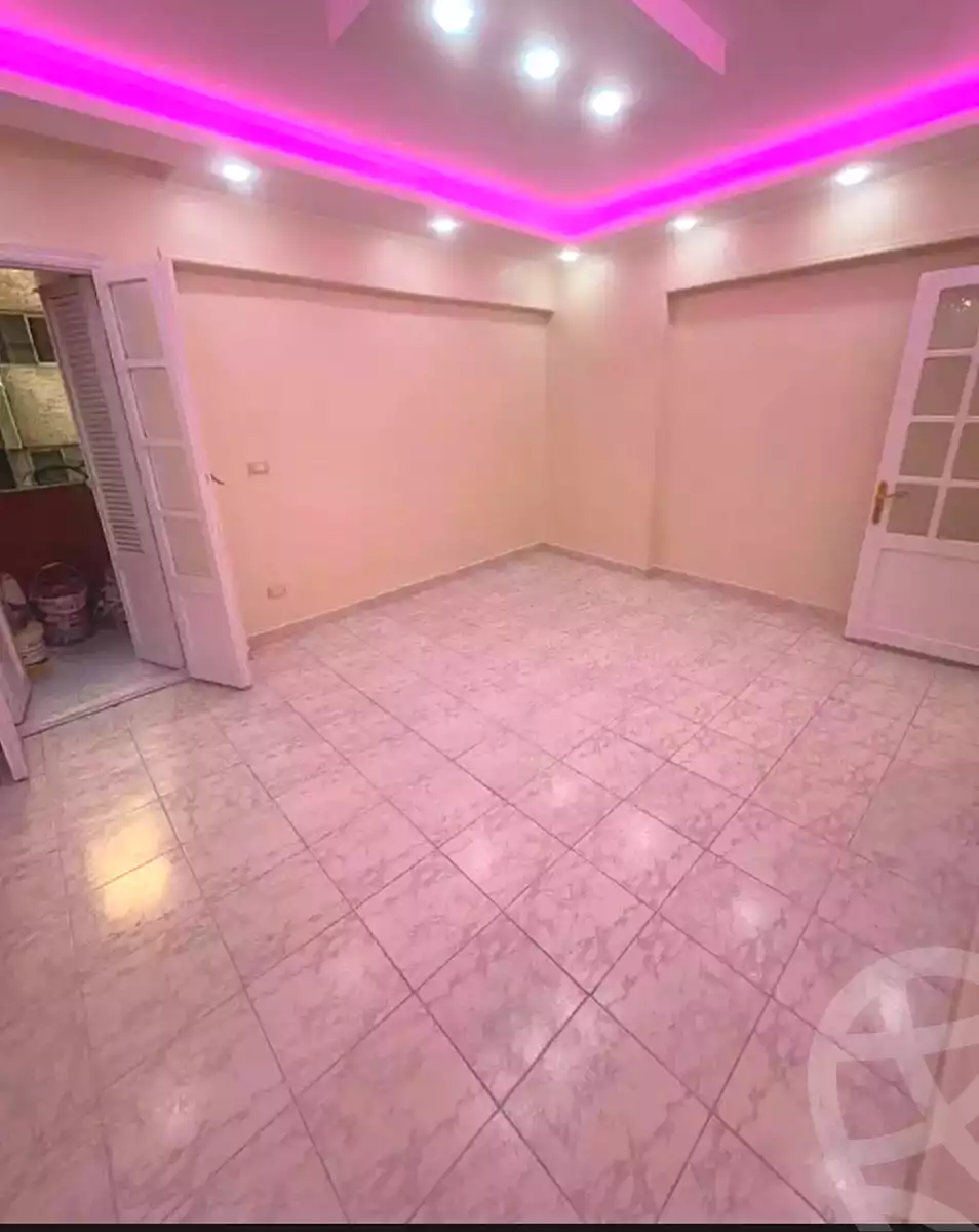 https://aqarmap.com.eg/ar/listing/7325751-for-sale-alexandria-miami-mahmoud-el-isawy-st