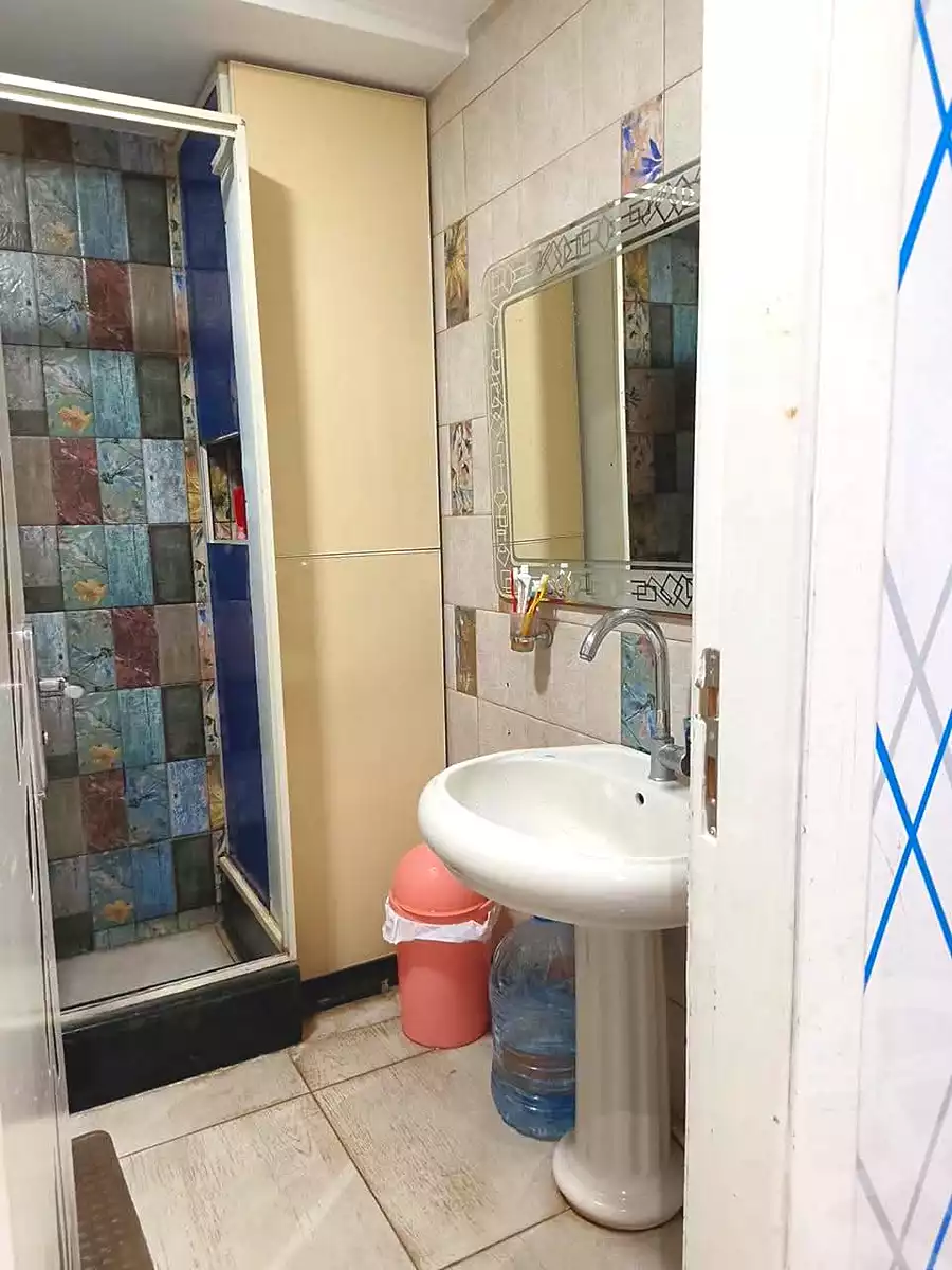 https://aqarmap.com.eg/en/listing/7326088-for-sale-cairo-helwan-helwan-el-sharkeya-khesro-basha-st
