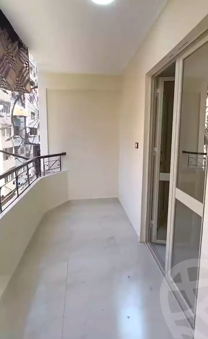 https://aqarmap.com.eg/en/listing/7326550-for-sale-cairo-ain-shams-ahmed-esmat-st
