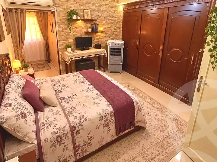 https://aqarmap.com.eg/ar/listing/7326691-for-sale-cairo-ain-shams-ain-shams-el-sharkia-el-eshrein-stt