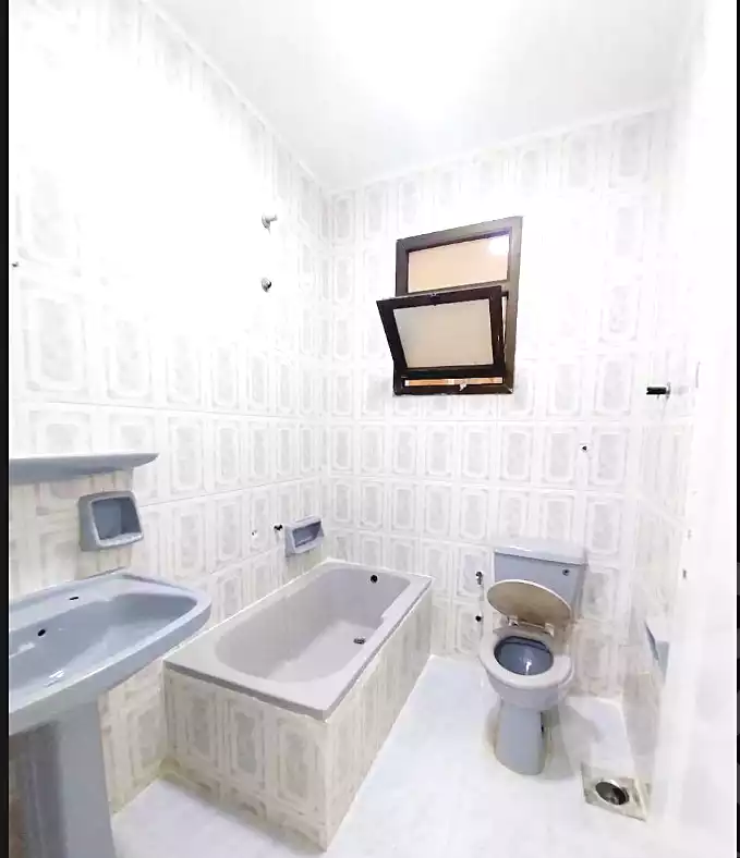 https://aqarmap.com.eg/ar/listing/7326862-for-sale-alexandria-al-agamy-shataa-el-nakheel