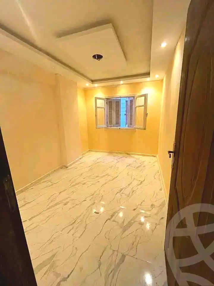 https://aqarmap.com.eg/en/listing/7327577-for-sale-alexandria-bahray-el-anfoshy-sidi-yakout-st