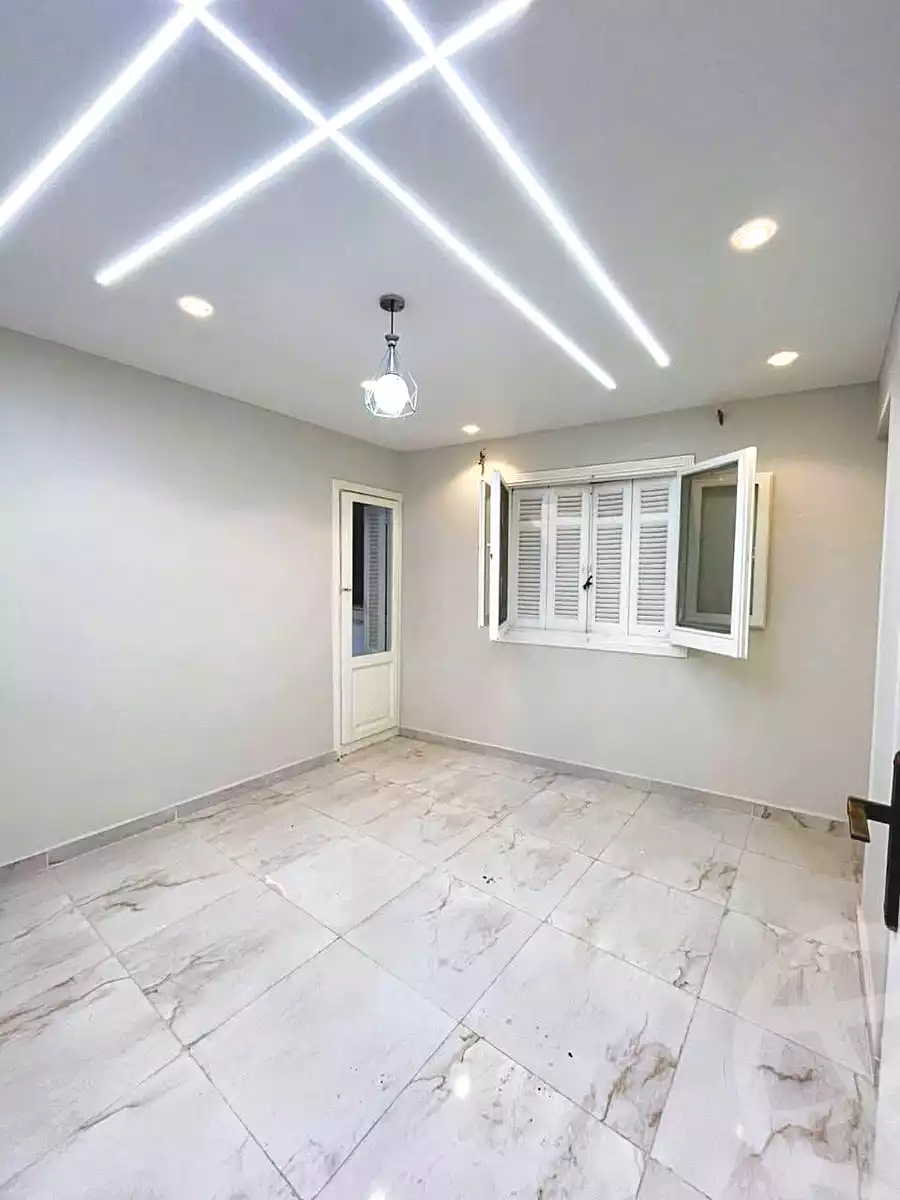 https://aqarmap.com.eg/ar/listing/7327745-for-sale-alexandria-al-agamy-lbytsh