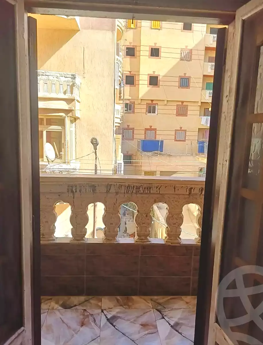 https://aqarmap.com.eg/ar/listing/7327815-for-sale-alexandria-al-agamy-lbytsh-el-hanafeya-st