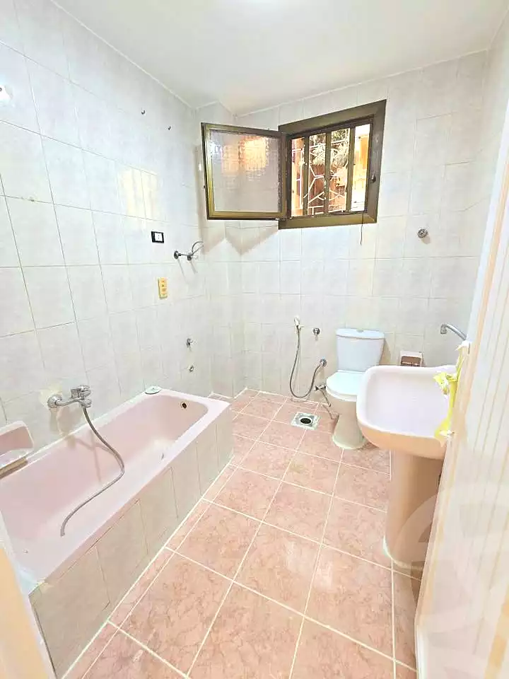 https://aqarmap.com.eg/en/listing/7328719-for-sale-alexandria-al-agamy-shataa-el-nakheel