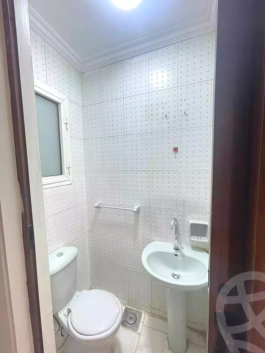 https://aqarmap.com.eg/en/listing/7329089-for-sale-alexandria-sydy-bshr-sydy-bshr-bhry-gamal-abd-el-nasir-st