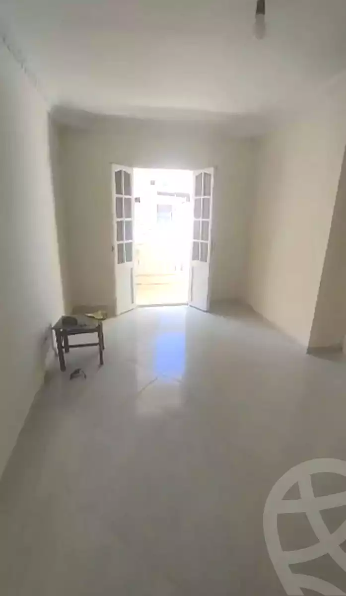 https://aqarmap.com.eg/ar/listing/7329218-for-rent-alexandria-miami