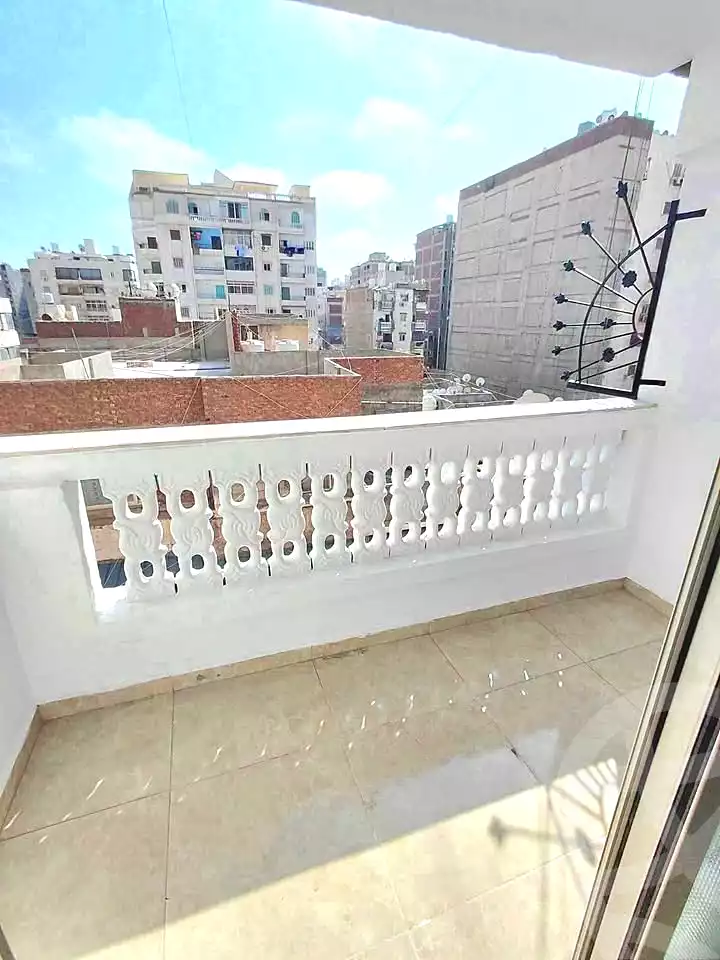 https://aqarmap.com.eg/en/listing/7329267-for-sale-alexandria-el-asafra-l-sfr-bhry