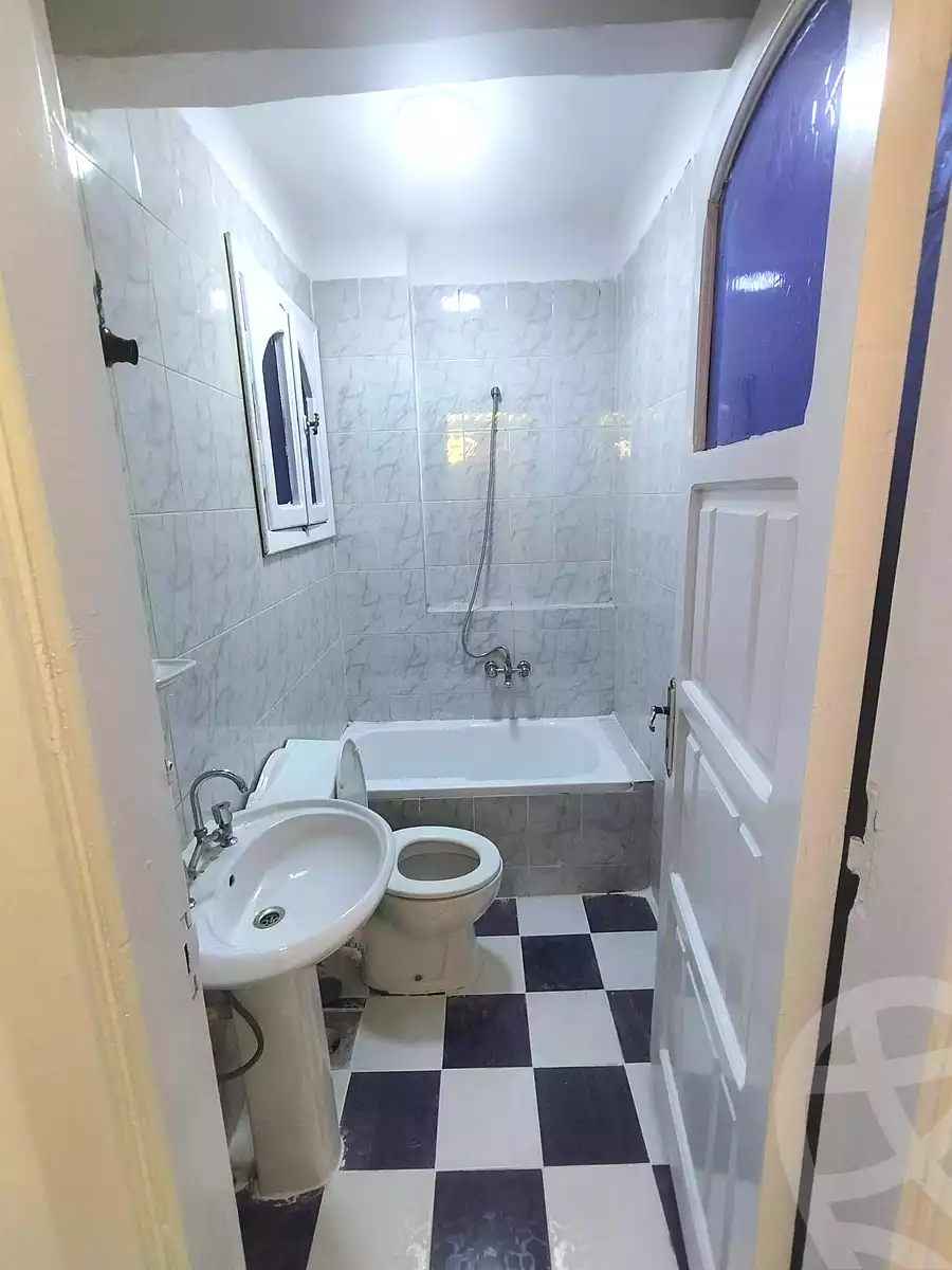 https://aqarmap.com.eg/en/listing/7329268-for-sale-alexandria-al-agamy-shataa-el-nakheel