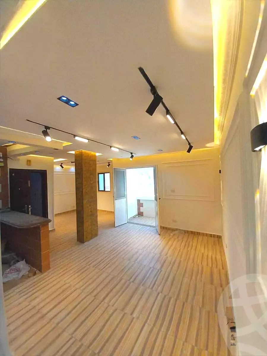 https://aqarmap.com.eg/en/listing/7329282-for-sale-alexandria-al-agamy-lbytsh-el-tayar-st