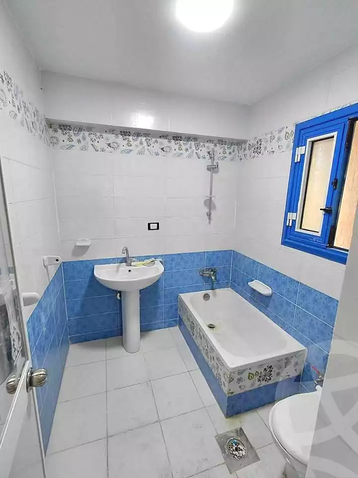 https://aqarmap.com.eg/ar/listing/7329326-for-sale-alexandria-sydy-bshr-sydy-bshr-bhry-gamal-abd-el-nasir-st