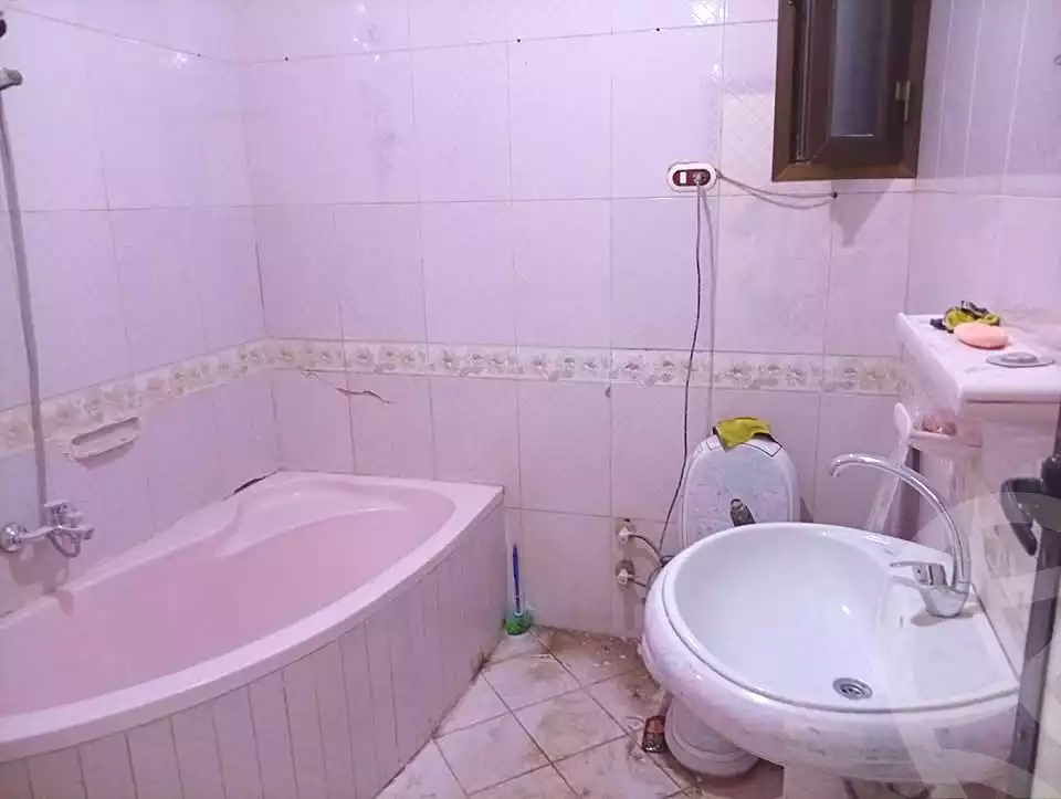 https://aqarmap.com.eg/ar/listing/7329464-for-rent-alexandria-al-agamy-el-kilo-21