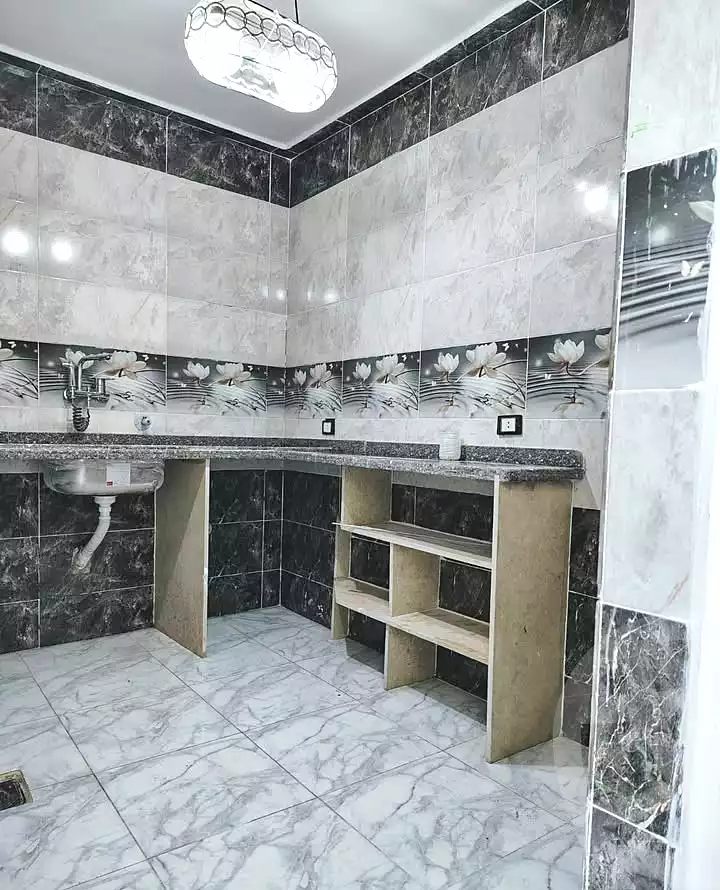 https://aqarmap.com.eg/en/listing/7329684-for-sale-alexandria-al-agamy-el-hanouvel-gabir-hafez-st