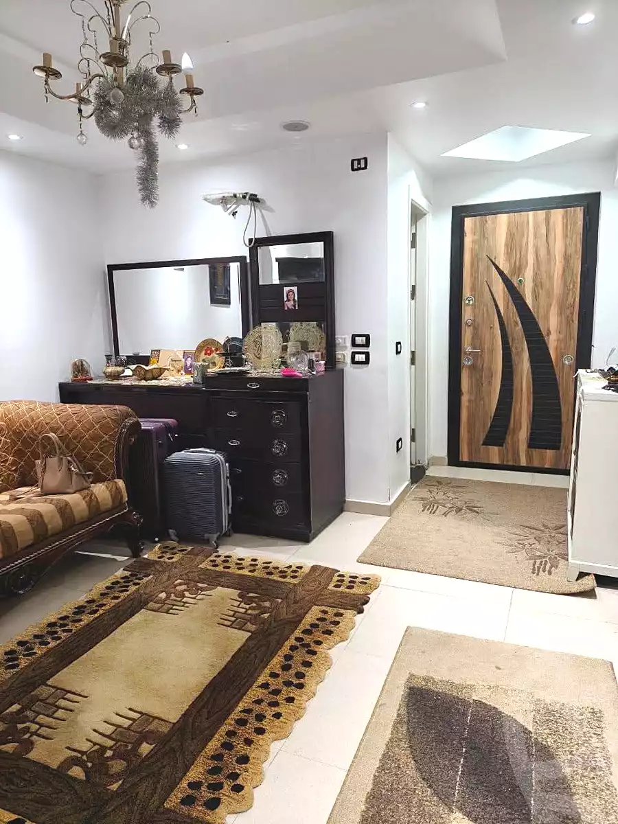 https://aqarmap.com.eg/en/listing/7329711-for-sale-cairo-helwan-helwan-el-sharkeya-khesro-basha-st
