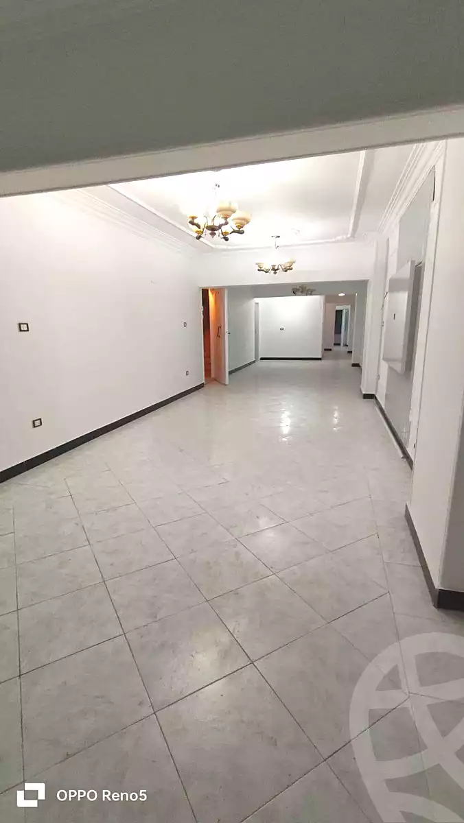 https://aqarmap.com.eg/ar/listing/7329868-for-sale-cairo-helwan-helwan-el-sharkeya-khesro-basha-st