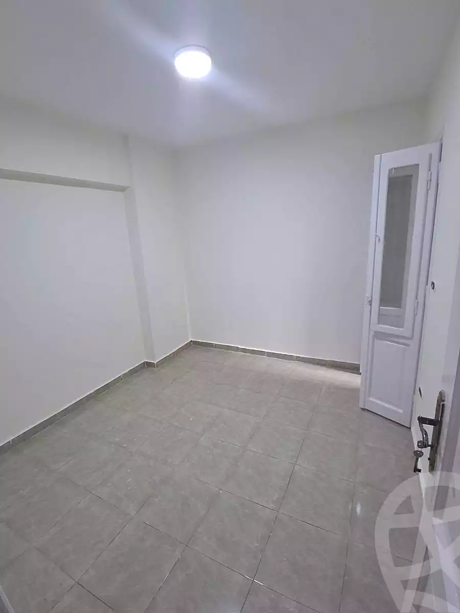 https://aqarmap.com.eg/en/listing/7330025-for-sale-alexandria-al-agamy-shataa-el-nakheel