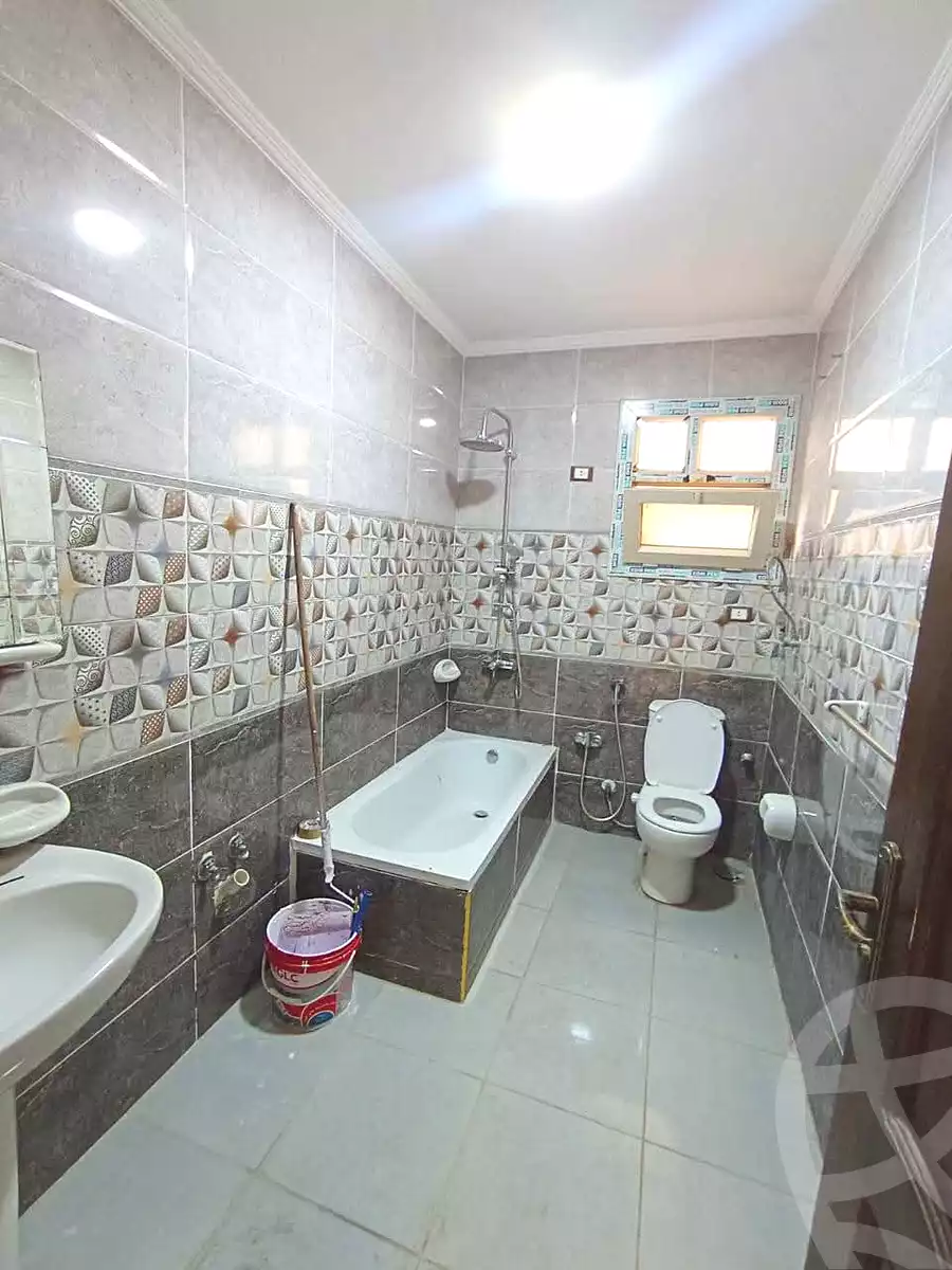 https://aqarmap.com.eg/ar/listing/7330096-for-rent-cairo-helwan-sherif-st