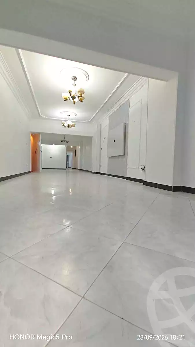 https://aqarmap.com.eg/ar/listing/7330102-for-sale-cairo-helwan-helwan-el-sharkeya-khesro-basha-st