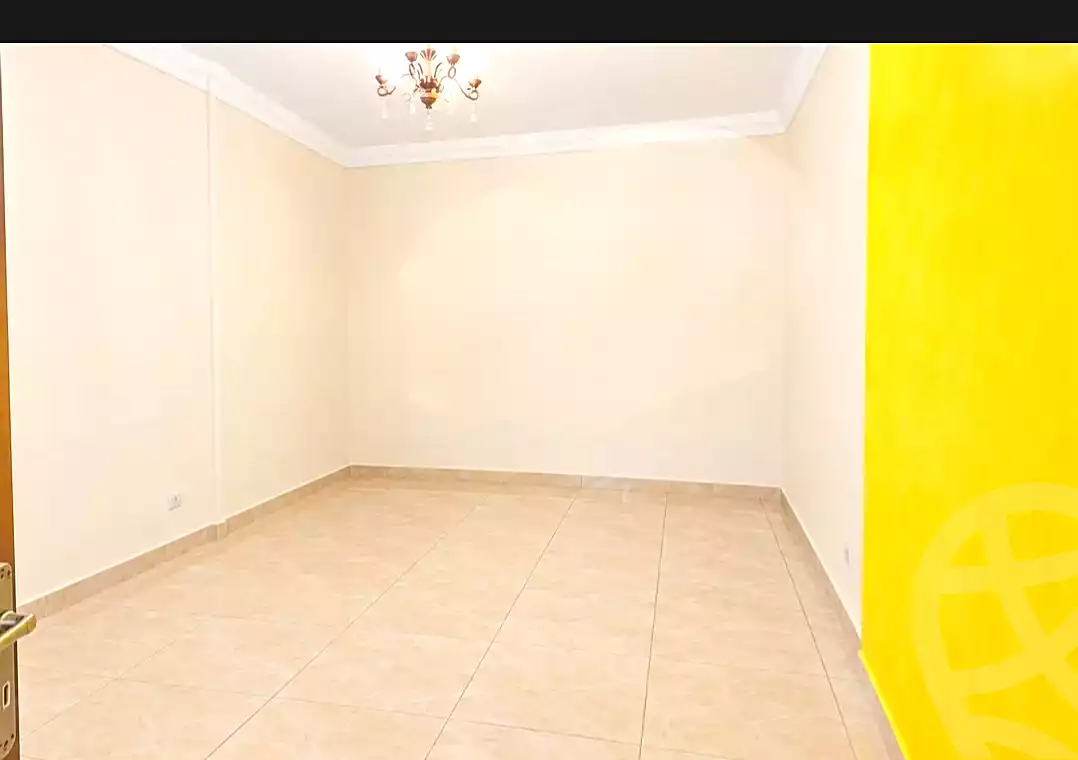 https://aqarmap.com.eg/en/listing/7330432-for-sale-alexandria-moharram-bey
