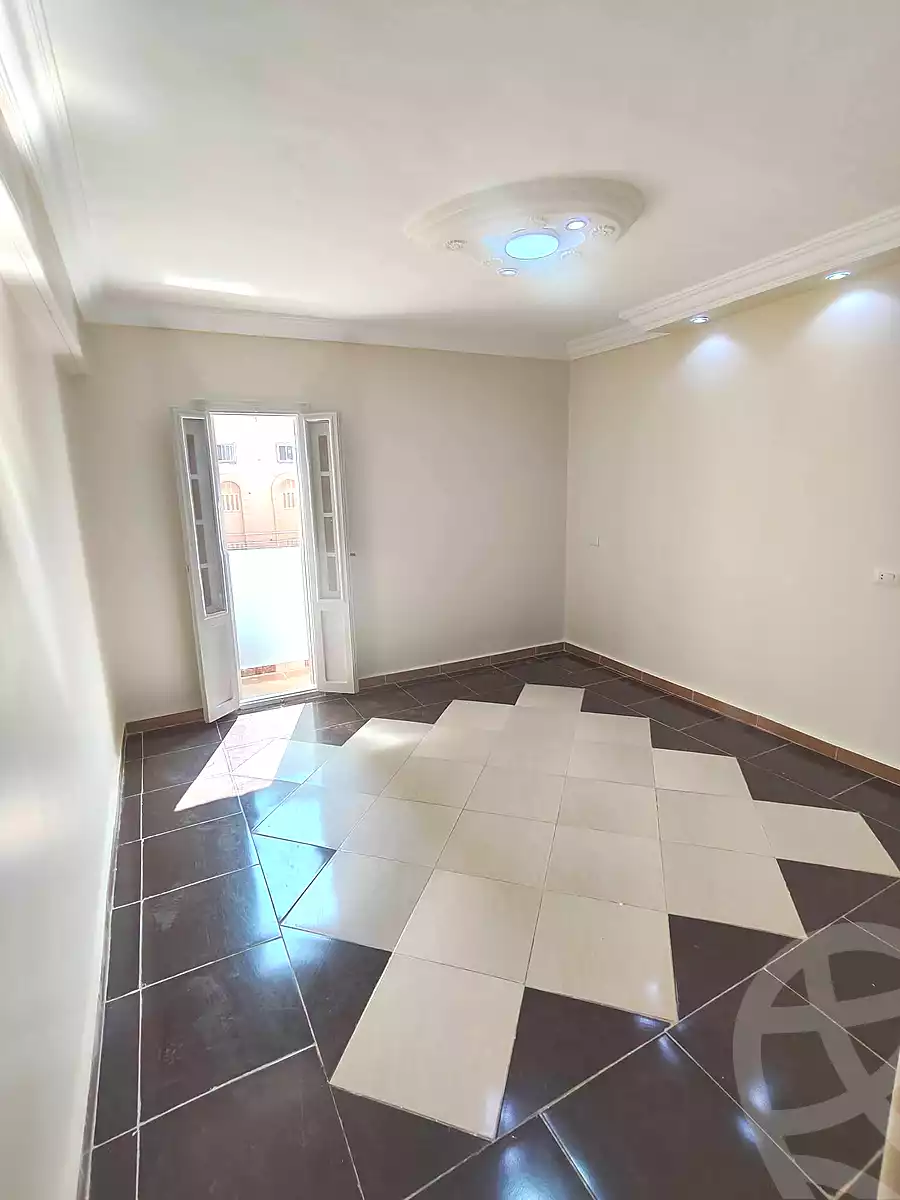 https://aqarmap.com.eg/ar/listing/7330547-for-sale-alexandria-miami-bilal-ibn-rabbah-st