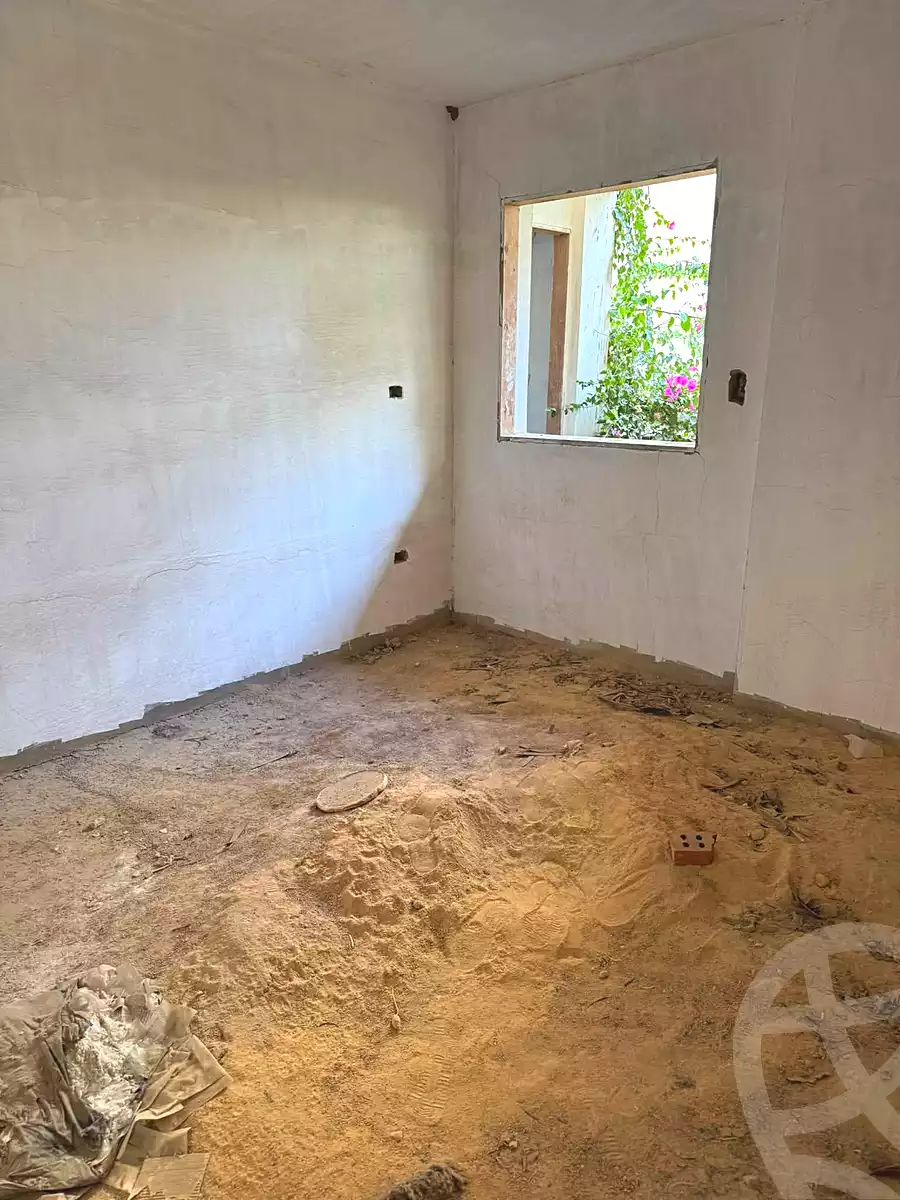 https://aqarmap.com.eg/en/listing/7330603-for-sale-alexandria-al-agamy-lbytsh-bianchiii
