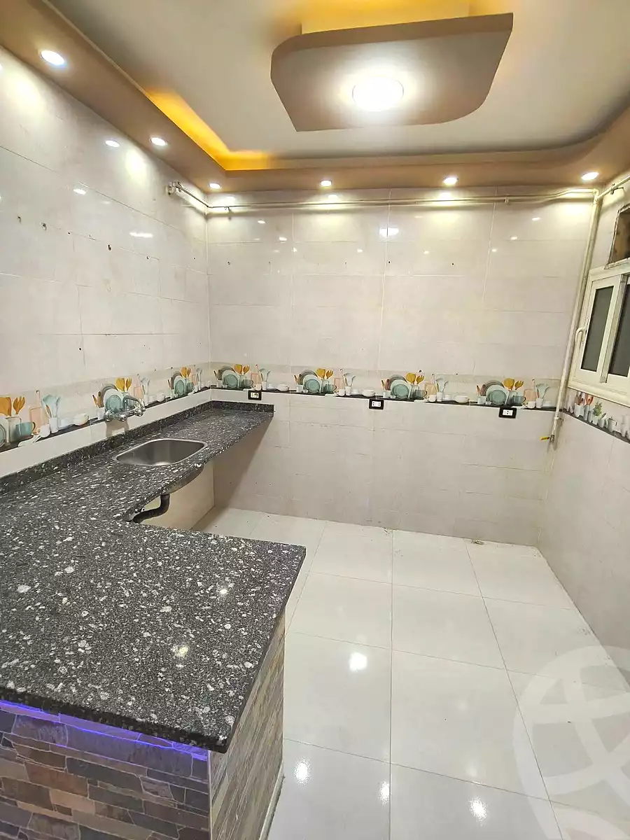 https://aqarmap.com.eg/ar/listing/7330753-for-rent-cairo-helwan-hadayek-helwan-nile-corniche-st