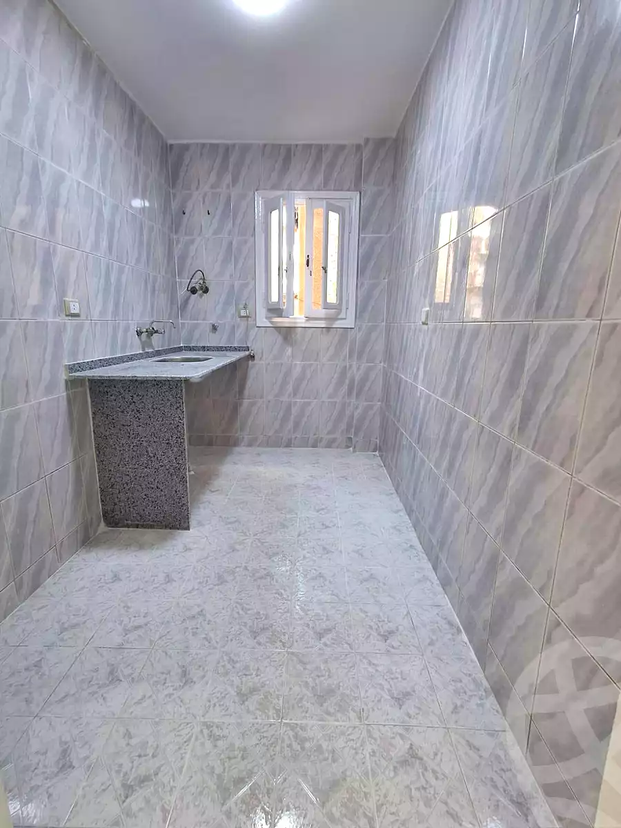 https://aqarmap.com.eg/ar/listing/7330950-for-sale-alexandria-al-agamy-shataa-el-nakheel