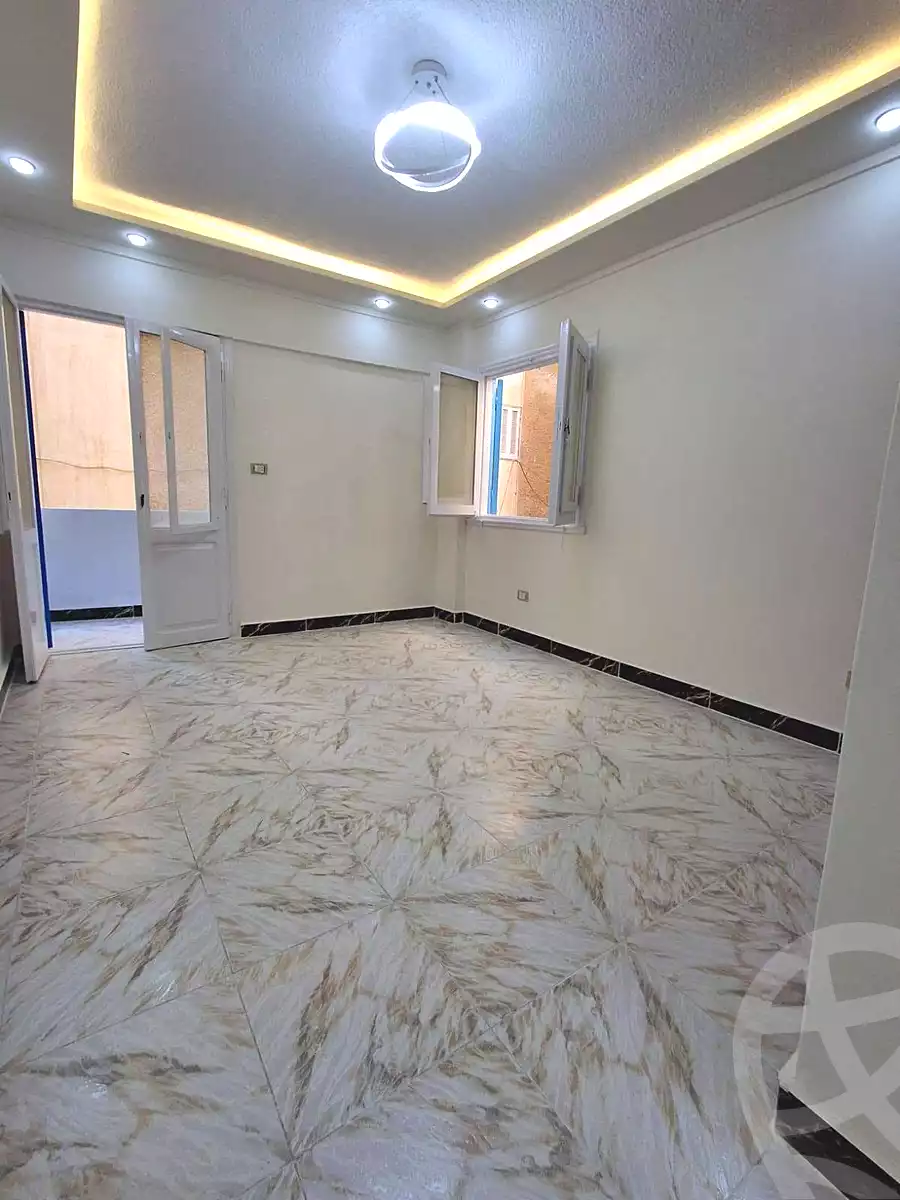 https://aqarmap.com.eg/ar/listing/7330950-for-sale-alexandria-al-agamy-shataa-el-nakheel