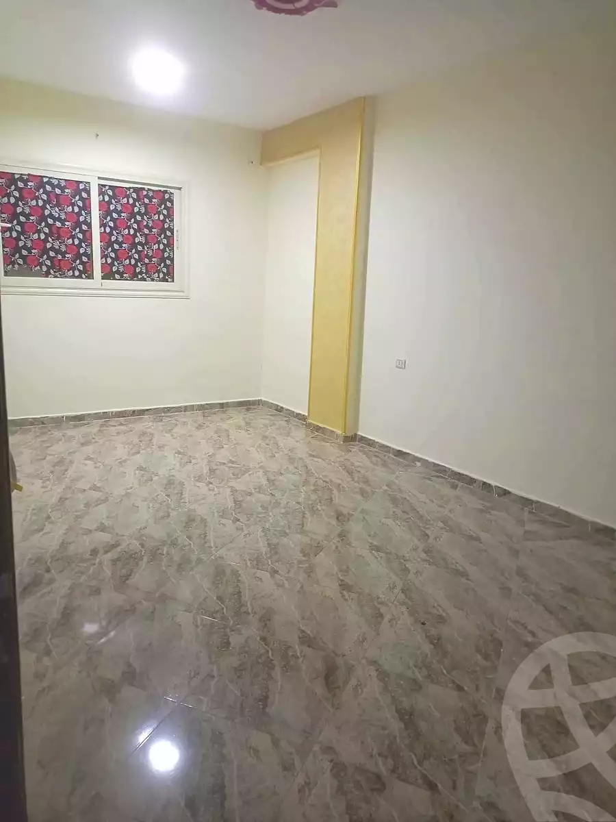 https://aqarmap.com.eg/ar/listing/7331117-for-rent-cairo-helwan-hadayek-helwan-nile-corniche-st