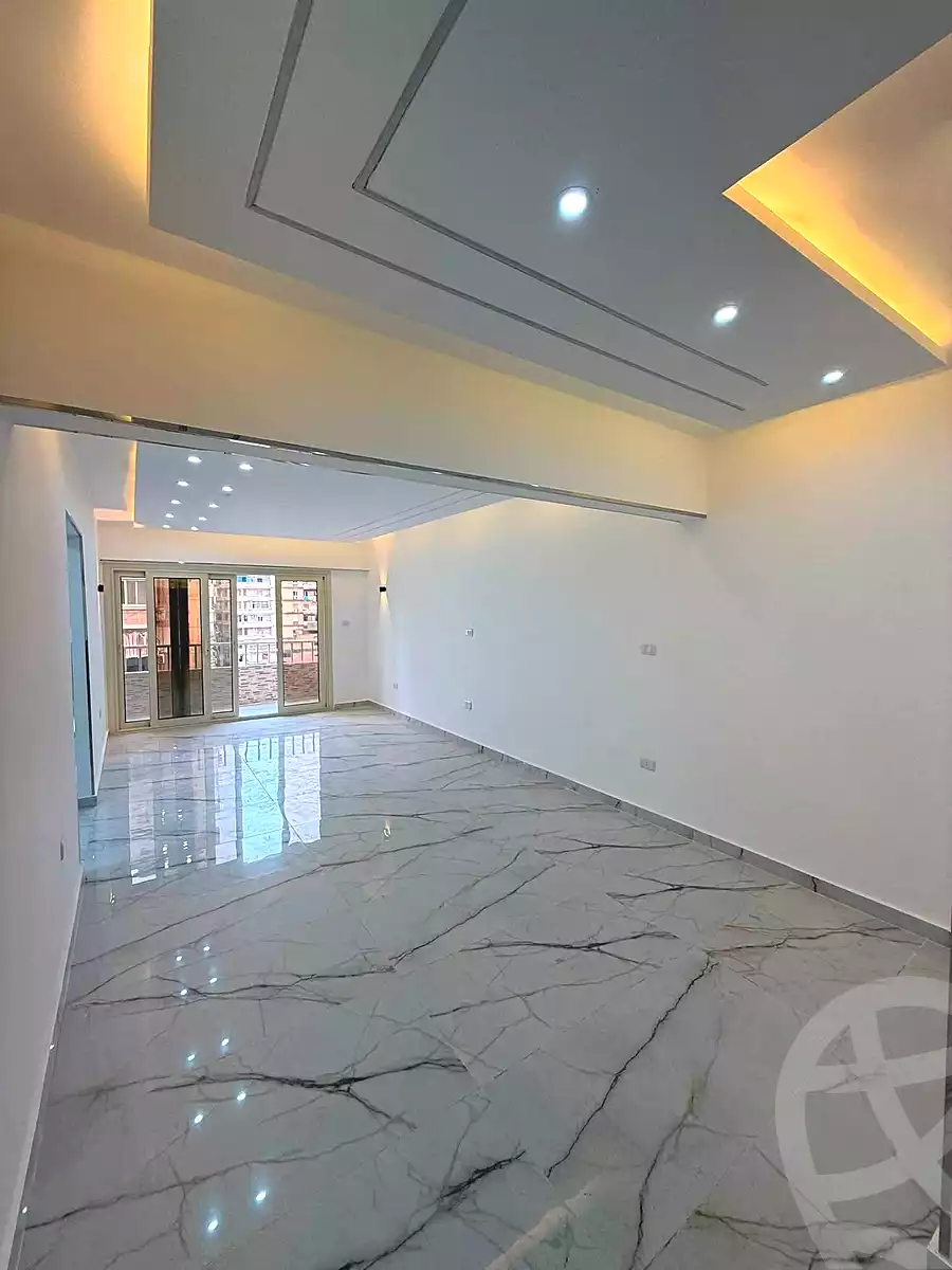 https://aqarmap.com.eg/ar/listing/7331128-for-sale-alexandria-sydy-bshr-sydy-bshr-bhry-shr-mhmwd-l-yswy