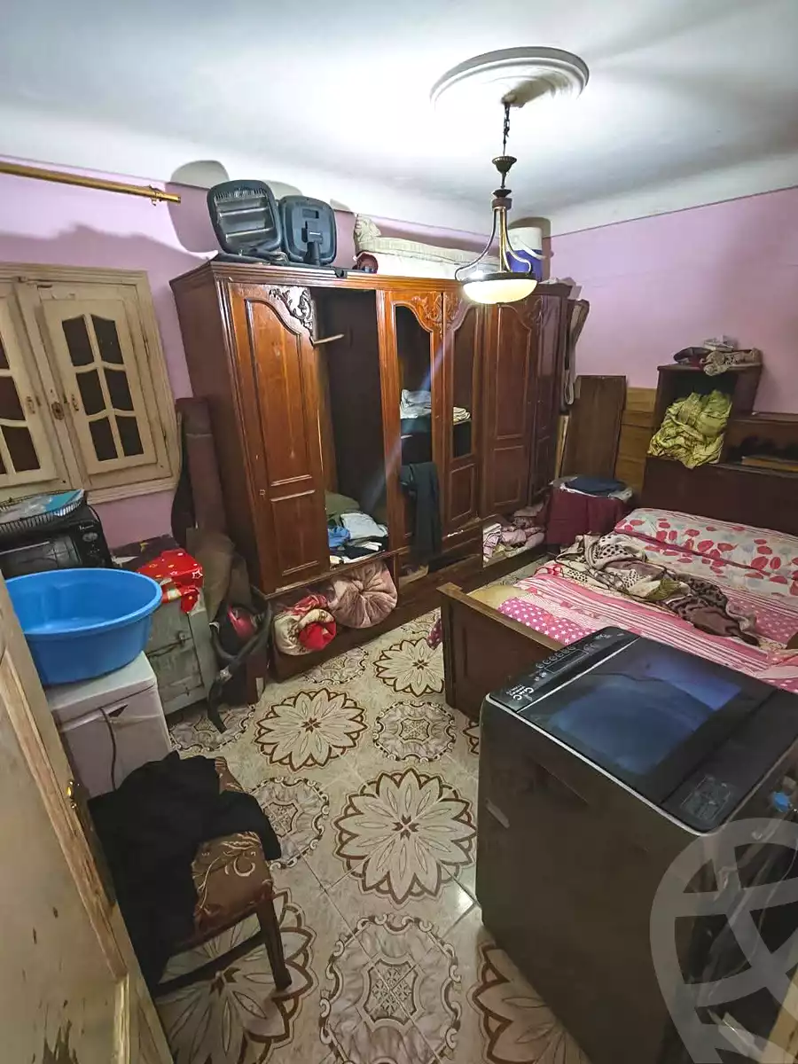 https://aqarmap.com.eg/en/listing/7331137-for-sale-alexandria-al-agamy-el-hanouvel-radwan-st