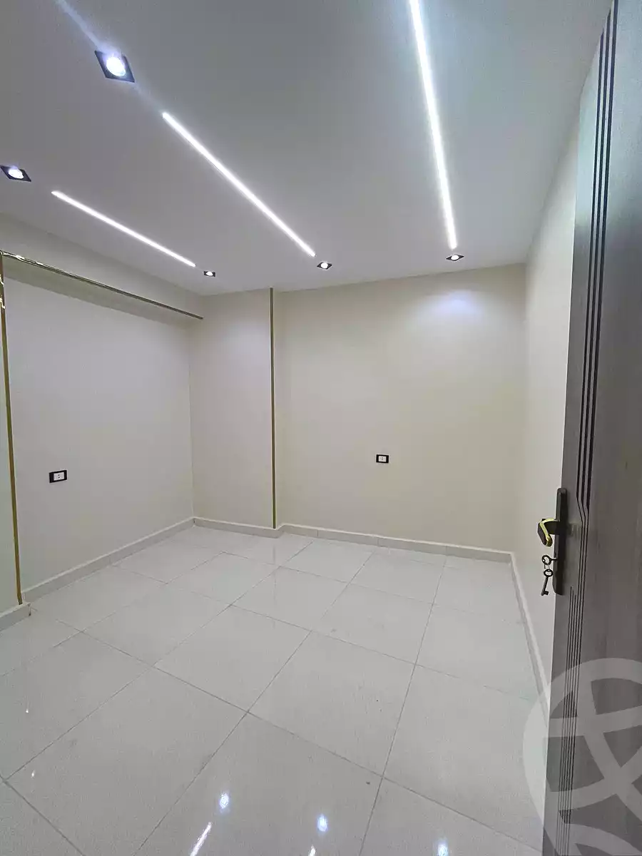 https://aqarmap.com.eg/ar/listing/7331154-for-sale-cairo-elnozha-Streettt-27