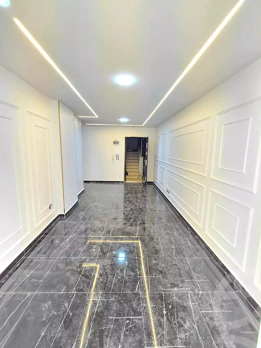 https://aqarmap.com.eg/ar/listing/7331158-for-sale-alexandria-sydy-bshr-sydy-bshr-bhry-street-16