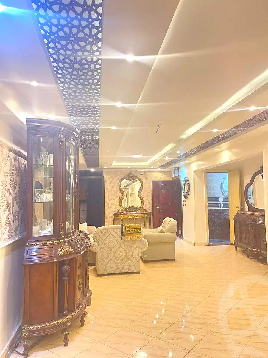 https://aqarmap.com.eg/ar/listing/7331165-for-sale-alexandria-camp-cesar