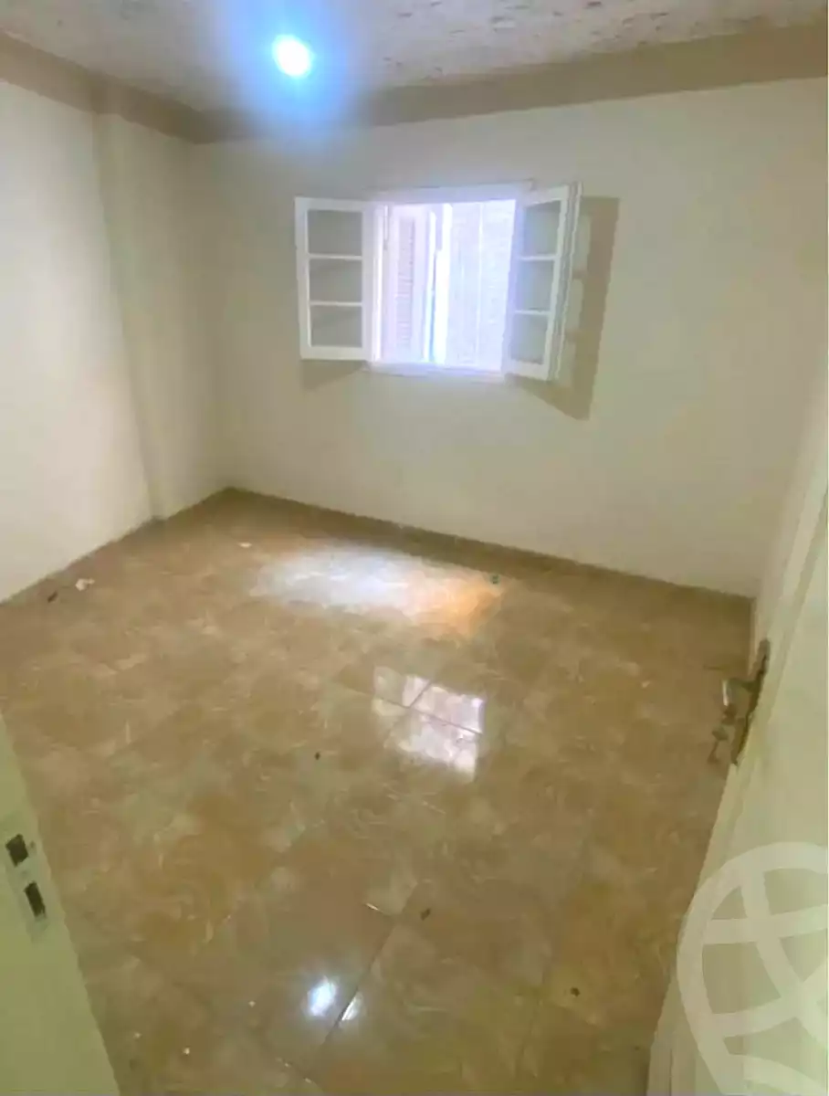 https://aqarmap.com.eg/ar/listing/7331186-for-sale-alexandria-ganaklis