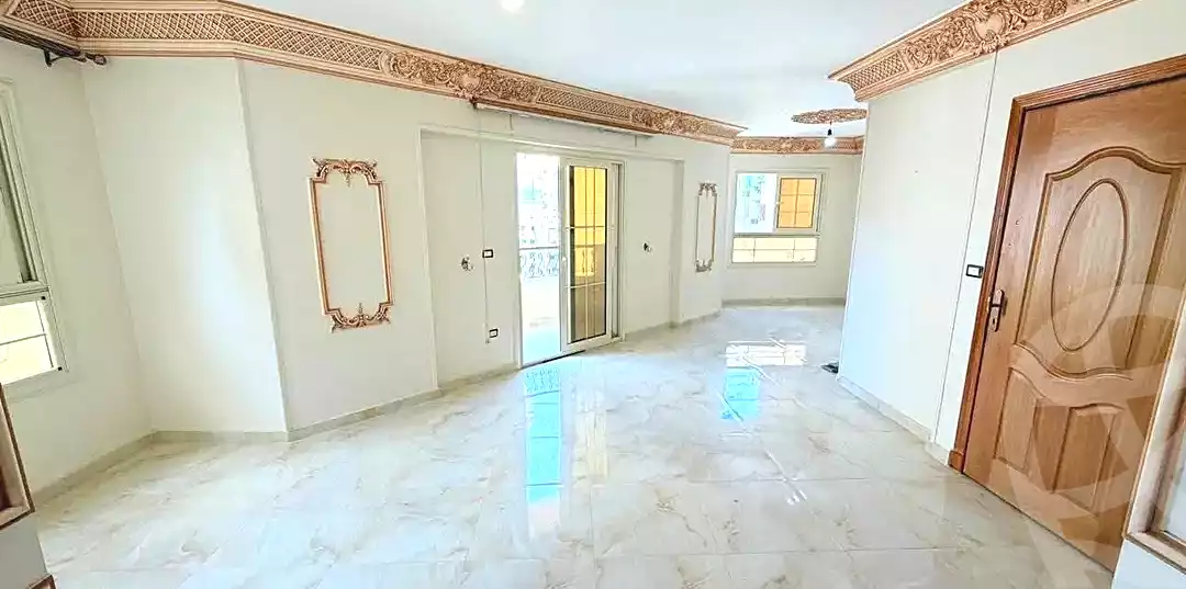 https://aqarmap.com.eg/ar/listing/7331240-for-rent-alexandria-ganaklis