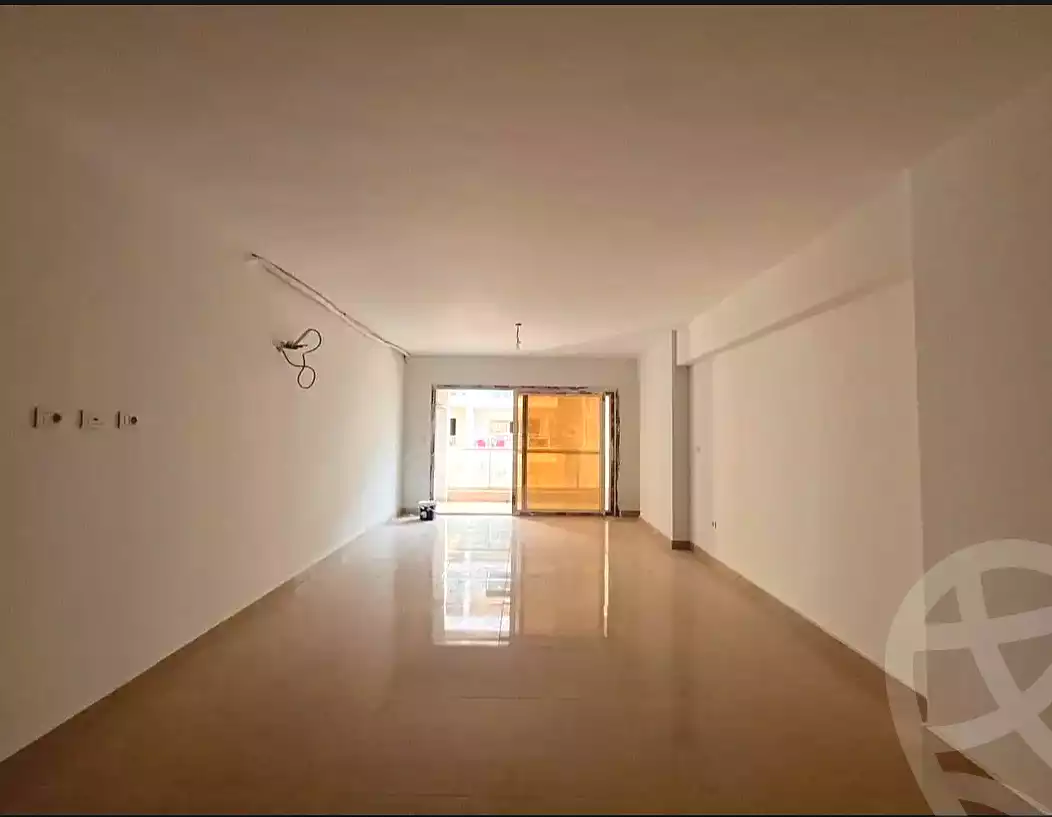 https://aqarmap.com.eg/ar/listing/7331236-for-sale-alexandria-ganaklis
