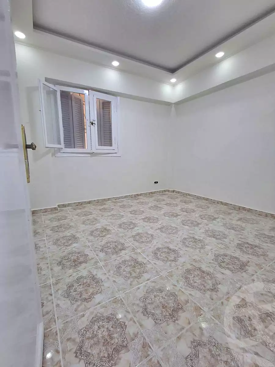 https://aqarmap.com.eg/ar/listing/7331268-for-sale-alexandria-al-agamy-shataa-el-nakheel