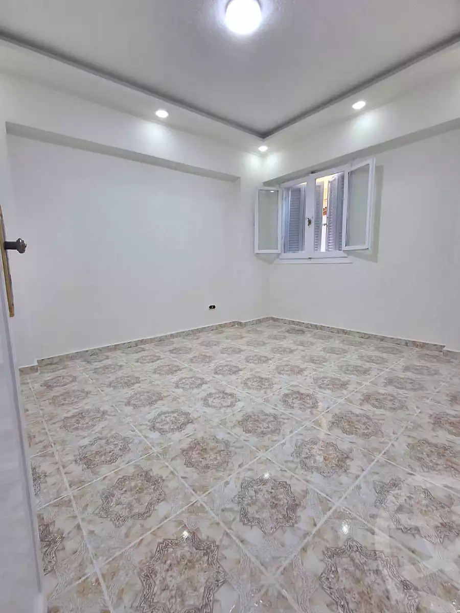 https://aqarmap.com.eg/ar/listing/7331268-for-sale-alexandria-al-agamy-shataa-el-nakheel